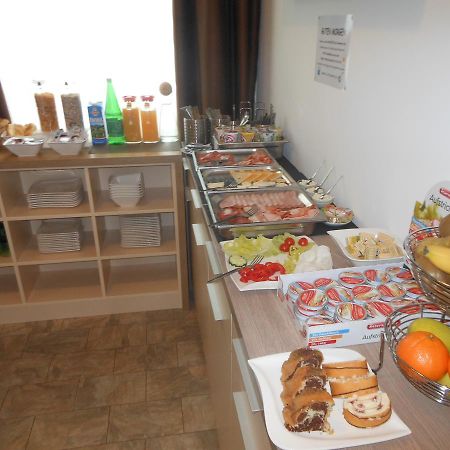 Hotel Garni Neudorfl Buitenkant foto
