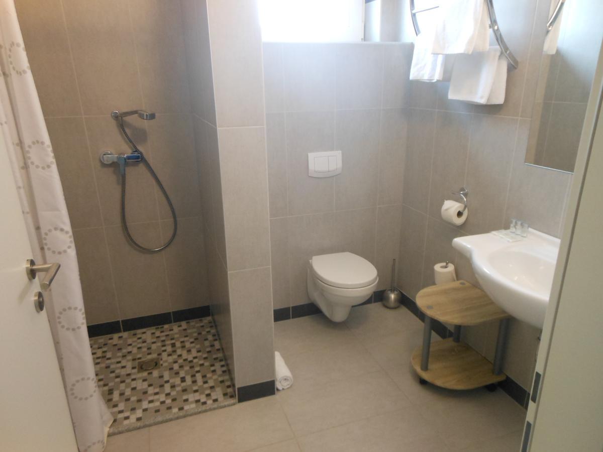Hotel Garni Neudorfl Buitenkant foto